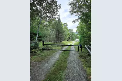 672 Meadow Lane, Rumford, ME 04276 - Photo 17
