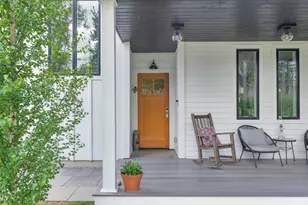 12 Wallace St, Kennebunk, ME 04043 - Photo 3