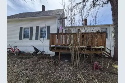 27 Royal Street, Winthrop, ME 04364 - Photo 7