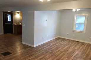 136 Washington St, Pittsfield, ME 04967 - Photo 7