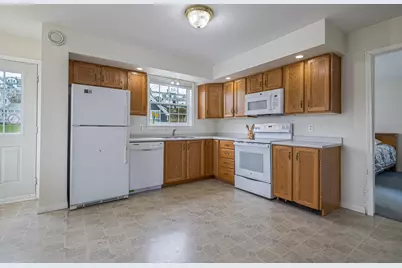 3 Andy's Road, Stonington, ME 04681 - Photo 5
