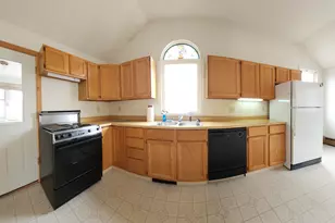 499 Aroostook Ave, Millinocket, ME 04462 - Photo 5