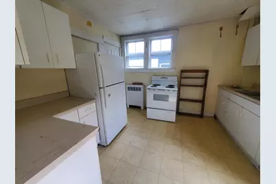 17 Summer Street, Dover Foxcroft, ME 04426 - Photo 5
