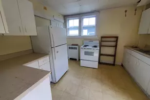 17 Summer St, Dover Foxcroft, ME 04426 - Photo 5