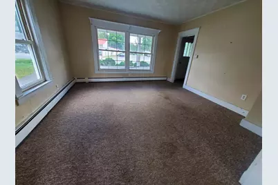 17 Summer Street, Dover Foxcroft, ME 04426 - Photo 3