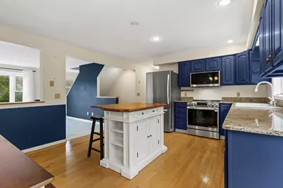 15 Village Court #5, Boothbay Harbor, ME 04538 - Photo 17