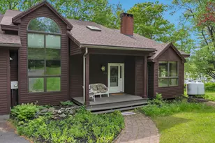 556 Main St, Wayne, ME 04284 - Photo 9