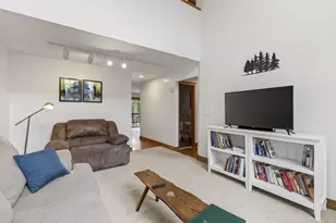 556 Main St, Wayne, ME 04284 - Photo 25