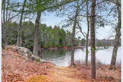 556 Main Street, Wayne, ME 04284 - Photo 95