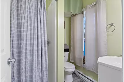 32 W W. Old Orchard Avenue, Old Orchard Beach, ME 04064 - Photo 39