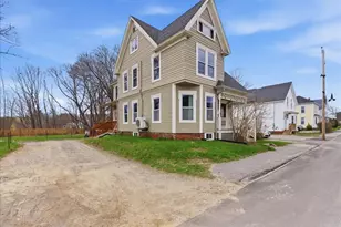 10 Middle St, Lisbon, ME 04252 - Photo 5