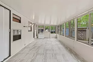 7 Oregon Ave, Old Orchard Beach, ME 04064 - Photo 11