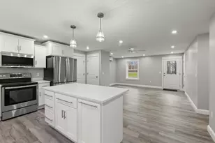 23 Arnold Rd, Vassalboro, ME 04989 - Photo 7