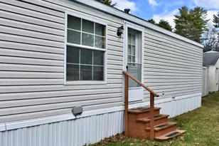 54 Larry Ln, Brunswick, ME 04011 - Photo 3