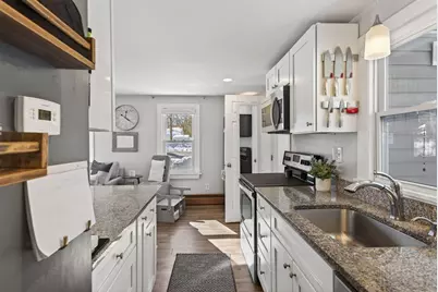 13 Highland Avenue, Cumberland, ME 04021 - Photo 9