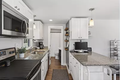 13 Highland Avenue, Cumberland, ME 04021 - Photo 7