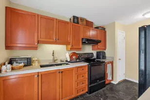 17 King St, Westbrook, ME 04092 - Photo 11