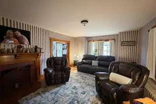 21 Bowdoin St, Houlton, ME 04730 - Photo 9