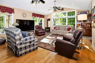 44 Mountain View Rd, Mexico, ME 04224 - Photo 11