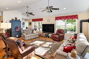 44 Mountain View Rd, Mexico, ME 04224 - Photo 13