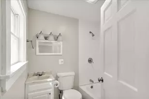 153 Cedar St, Belfast, ME 04915 - Photo 21