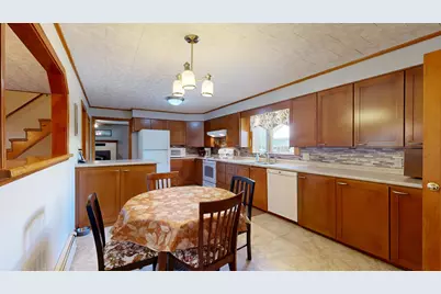 868 Paris Road, Hebron, ME 04238 - Photo 11