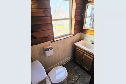 10 Cherry Street, Dover Foxcroft, ME 04426 - Photo 19