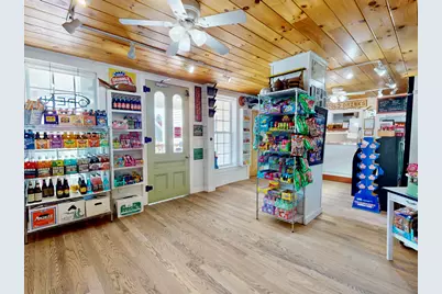 62 W Main Street, Vinalhaven, ME 04863 - Photo 9