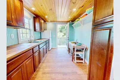 62 W Main Street, Vinalhaven, ME 04863 - Photo 47