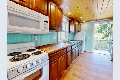 62 W Main Street, Vinalhaven, ME 04863 - Photo 57