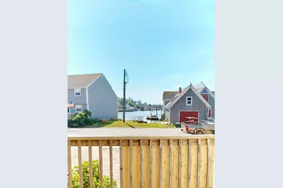 62 W Main Street, Vinalhaven, ME 04863 - Photo 15