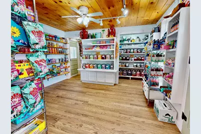 62 W Main Street, Vinalhaven, ME 04863 - Photo 11