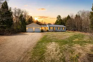 86 Back Cove Dr, Turner, ME 04282 - Photo 1