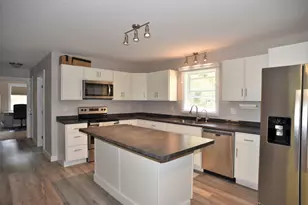 102 Crescent St, Skowhegan, ME 04976 - Photo 31