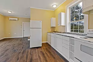 63 Elm St, Mechanic Falls, ME 04256 - Photo 7