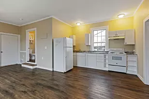 63 Elm St, Mechanic Falls, ME 04256 - Photo 11