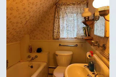 63 Rideout Avenue, Lewiston, ME 04240 - Photo 15