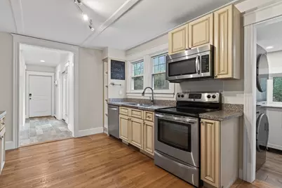 275 Middle Road, Falmouth, ME 04105 - Photo 17