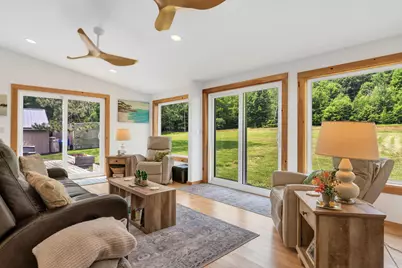 402 Town Farm Road, Farmington, ME 04938 - Photo 15