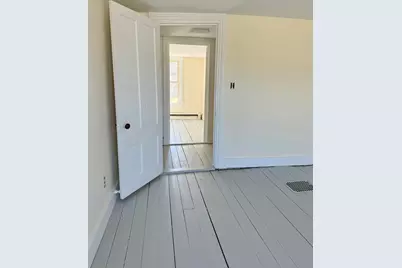 111 E Main Street, Vinalhaven, ME 04863 - Photo 15