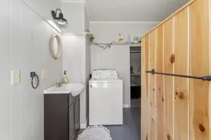 17 Grange St, Dover Foxcroft, ME 04426 - Photo 23