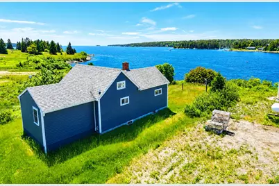 102 Sargent Street, Winter Harbor, ME 04693 - Photo 9