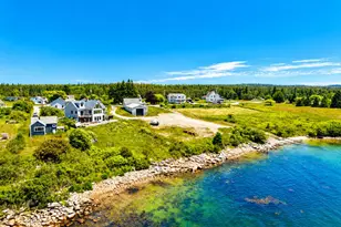 102 Sargent St, Winter Harbor, ME 04693 - Photo 7