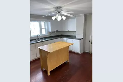 323 Broadway, Rockland, ME 04841 - Photo 11