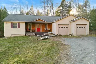67 Sunflower Ln, Sidney, ME 04330 - Photo 3