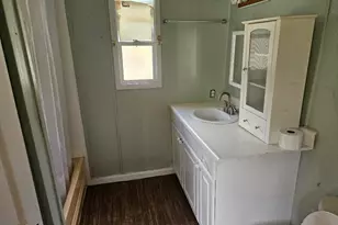 854 Higgins Rd, Pittsfield, ME 04967 - Photo 5