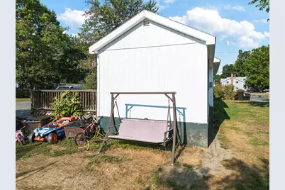 19 Summer Street, Madison, ME 04950 - Photo 5