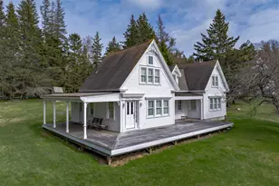 55 Ferry Rd, Swans Island, ME 04685 - Photo 11