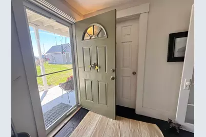 55 W Main Street, Vinalhaven, ME 04863 - Photo 7