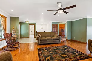 559 Sandy River Rd, Fayette, ME 04349 - Photo 11